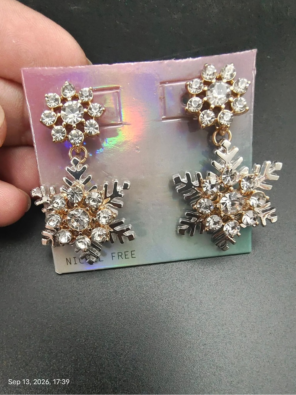 NWOT Leith Crystal Snowflake Drop Earrings - Silver/Gold tone Christmas earrings